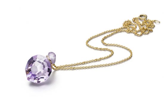 Fine necklace with amethyst pendant