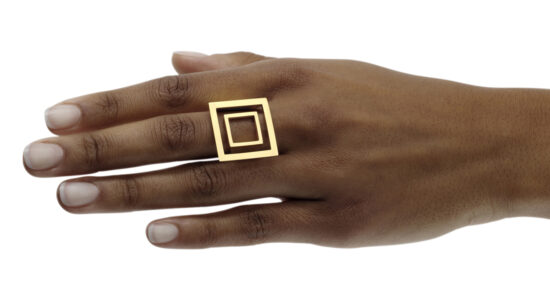 18 karat yellow gold ring with two open squares.